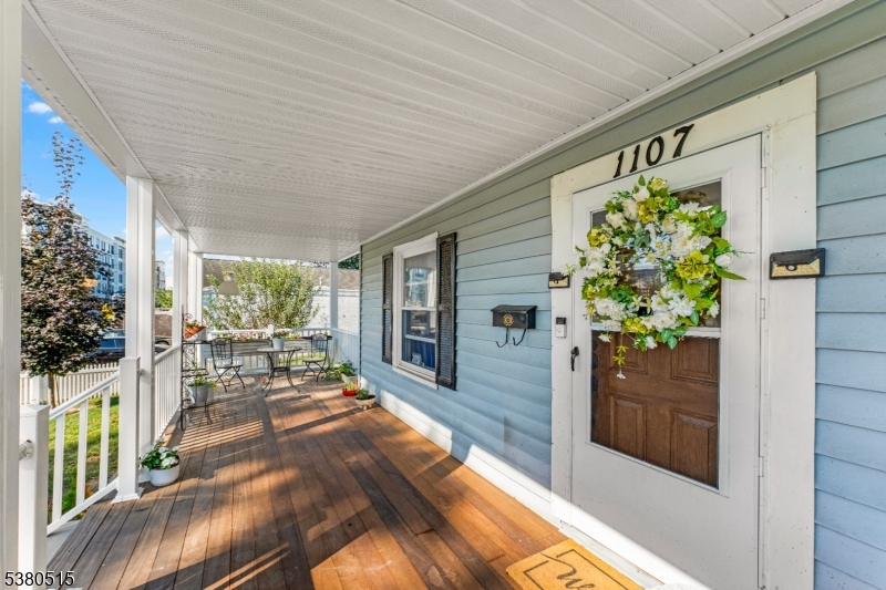 Plainfield City, NJ 07062,1107-11 North Ave