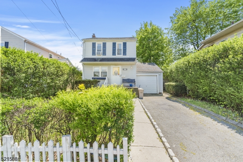 91 Kingsland St, Nutley Twp., NJ 07110