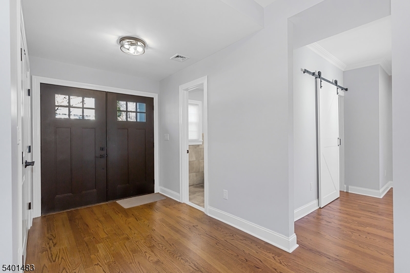 Park Ridge Boro, NJ 07656,17 Lakeview Ave