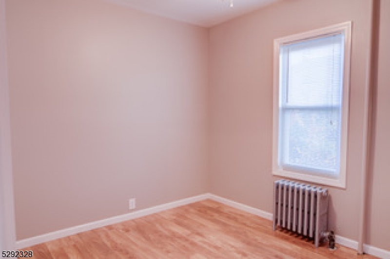 Linden City, NJ 07036,1410 Hussa St