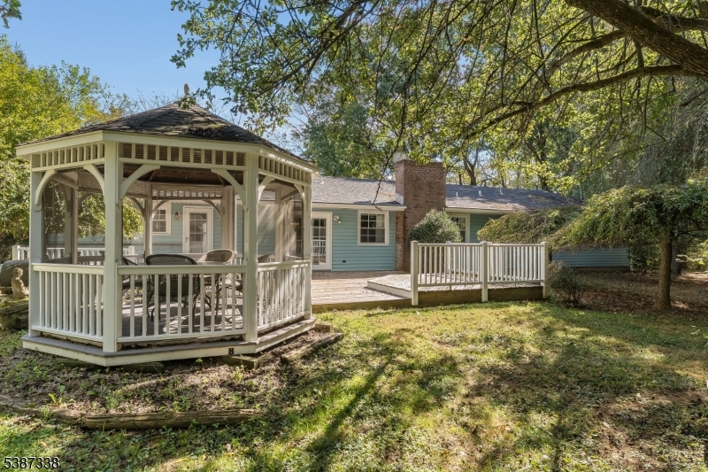 Franklin Twp., NJ 08804,358 Bloomsbury Road