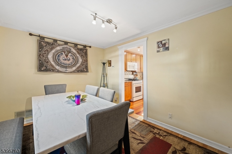 Clifton City, NJ 07011,71 Fernwood Ct