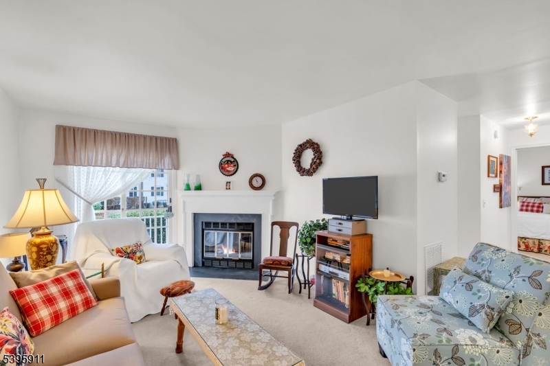 Bernards Twp., NJ 07920,21 Alexandria Way