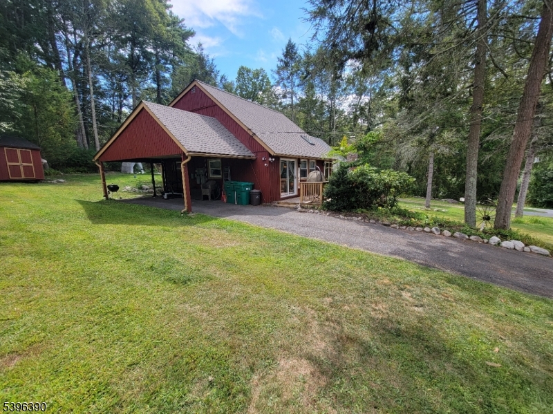 Montague Twp., NJ 07827,121- A Hemlock Hill O1