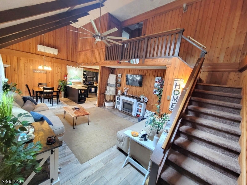 Montague Twp., NJ 07827,121- A Hemlock Hill O1