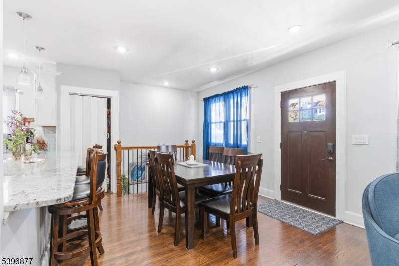 Kearny Town, NJ 07032,109 S Midland Ave