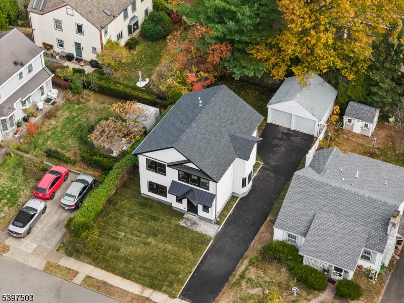 Fair Lawn Boro, NJ 07410,5-33 1St St