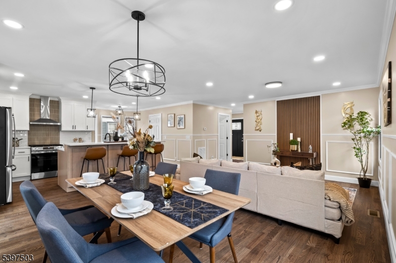 Fair Lawn Boro, NJ 07410,5-33 1St St