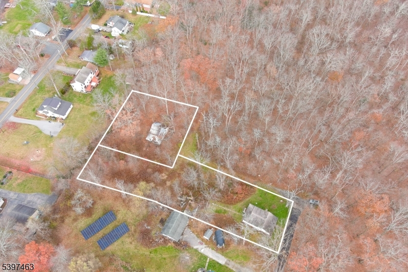 Frankford Twp., NJ 07826,6 Woodlawn Ave