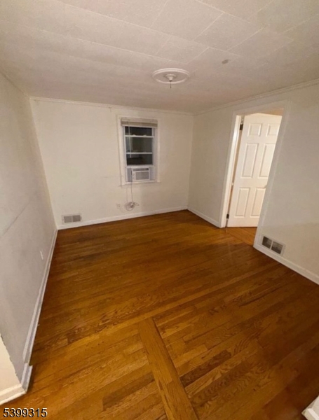 Linden City, NJ 07036,610 Lindegar St