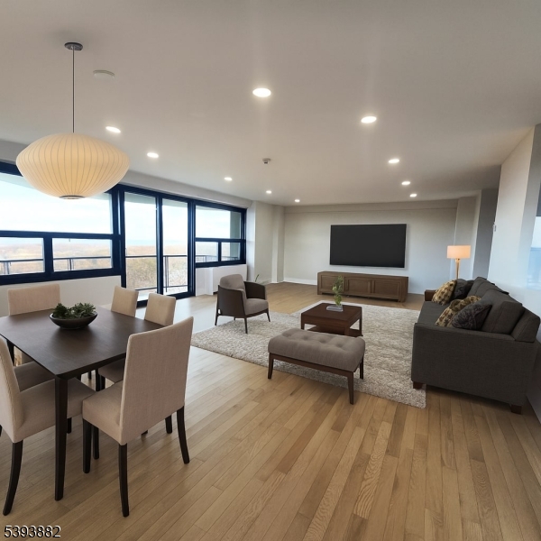 Verona Twp., NJ 07044,2 Claridge Dr #5CW