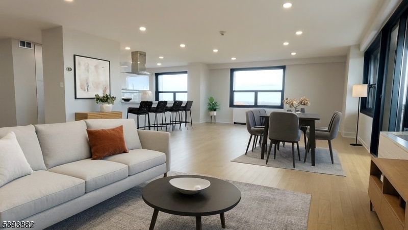 Verona Twp., NJ 07044,2 Claridge Dr #5CW