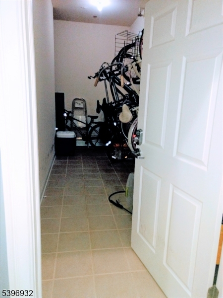 Metuchen Boro, NJ 08840,459 Main St