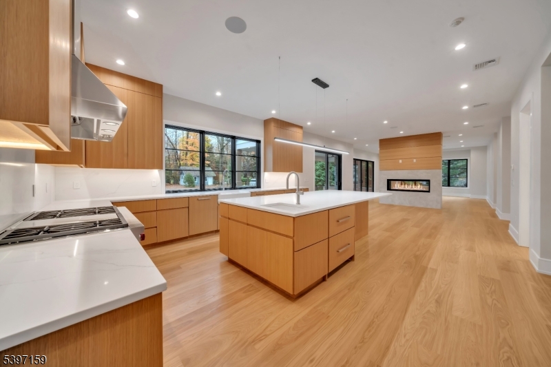 Demarest Boro, NJ 07627,44 Orchard Rd