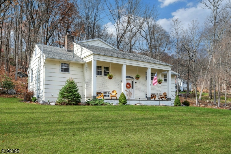 Kinnelon Boro, NJ 07405,7 Kentbrook Ter