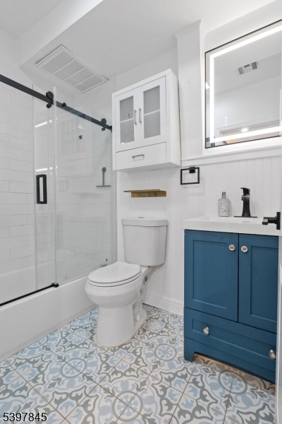 Newark City, NJ 07103,362 1/2 New St #2