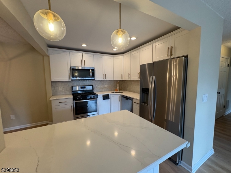 Mahwah Twp., NJ 07430,861 Juniper Way