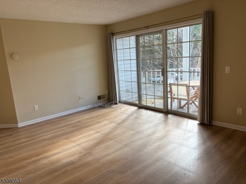 Mahwah Twp., NJ 07430,861 Juniper Way