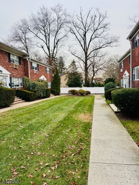 Springfield Twp., NJ 07081,559 S Springfield Ave