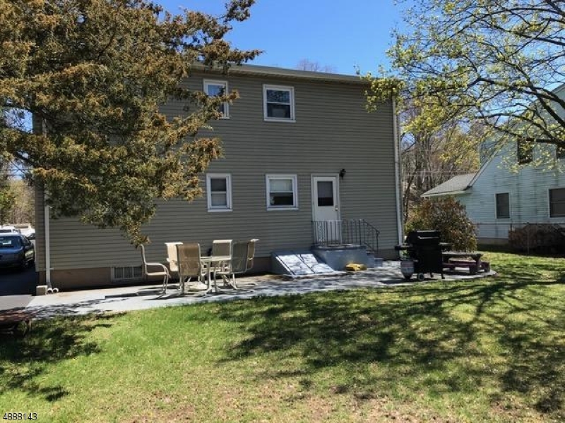Wanaque Boro, NJ 07465,31 Garbarino Ave #2
