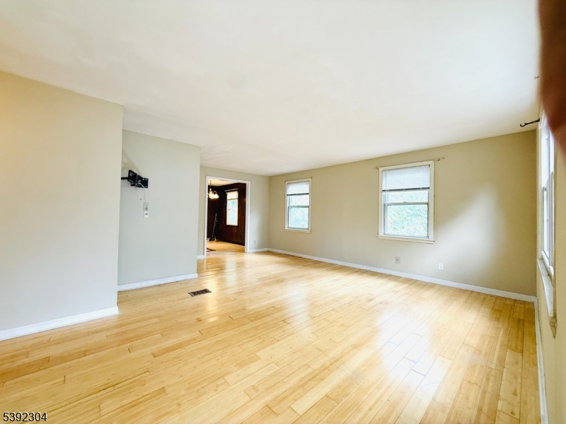 Cherry Hill Twp., NJ 08034,115 Edison Rd