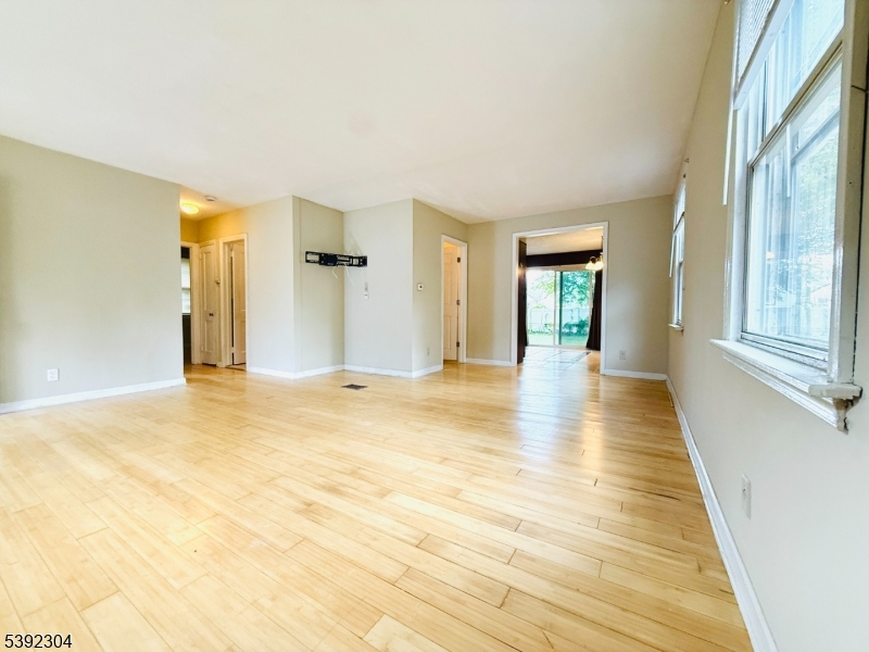 Cherry Hill Twp., NJ 08034,115 Edison Rd