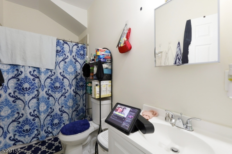 Newark City, NJ 07112,349 Osborne Ter