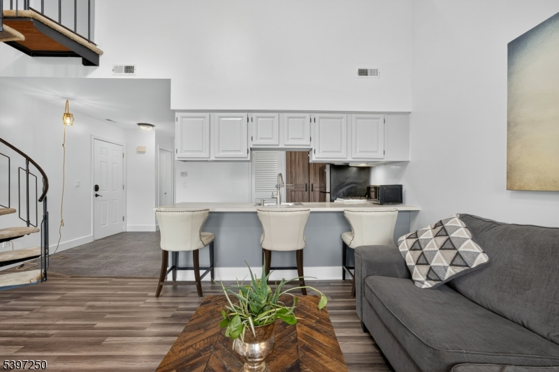 Vernon Twp., NJ 07462,2 Sugarbowl Ct 4 #4