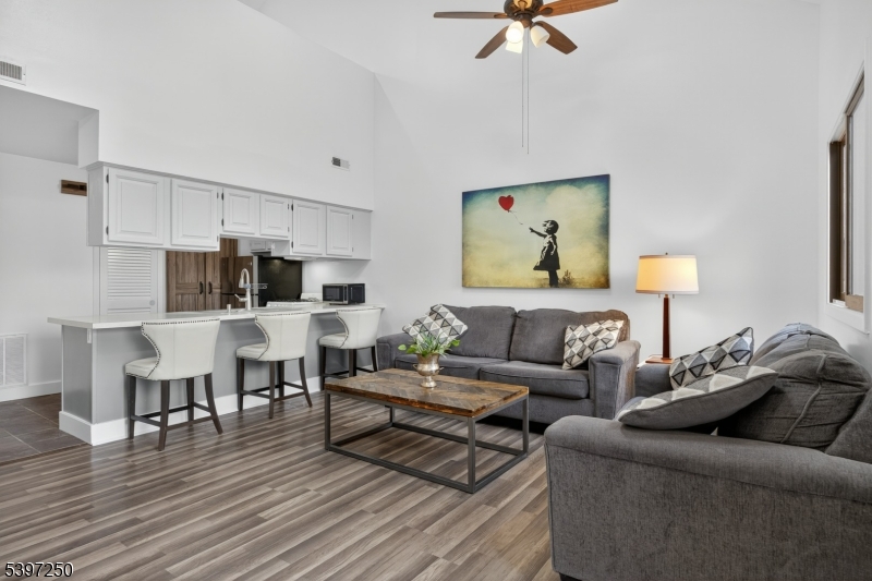 Vernon Twp., NJ 07462,2 Sugarbowl Ct 4 #4