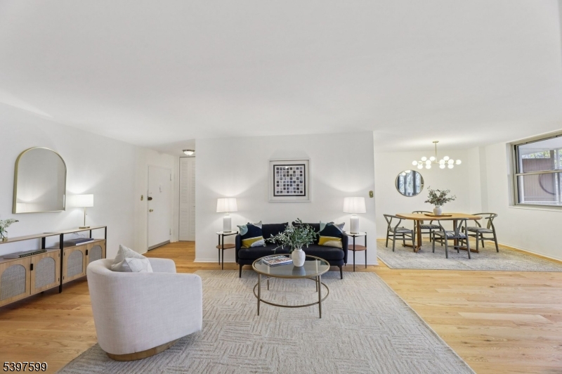 530 Valley Rd #2G, Montclair Twp., NJ 07043