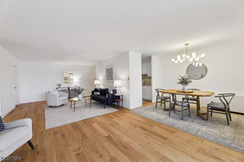 Montclair Twp., NJ 07043,530 Valley Rd #2G