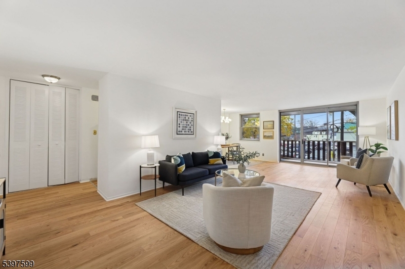 Montclair Twp., NJ 07043,530 Valley Rd #2G