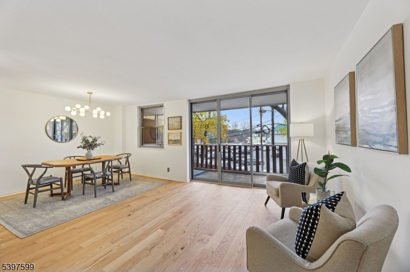 Montclair Twp., NJ 07043,530 Valley Rd #2G