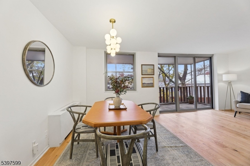 Montclair Twp., NJ 07043,530 Valley Rd #2G