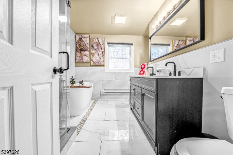 Vernon Twp., NJ 07461,19 Black Walnut Mt Rd