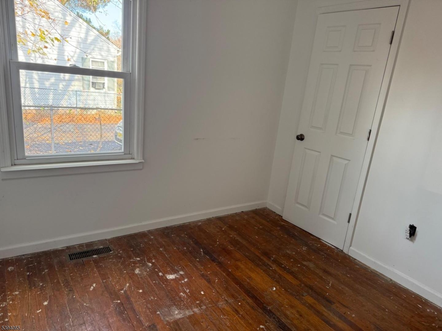 Franklin Twp., NJ 08873,32 Hawthorne Dr