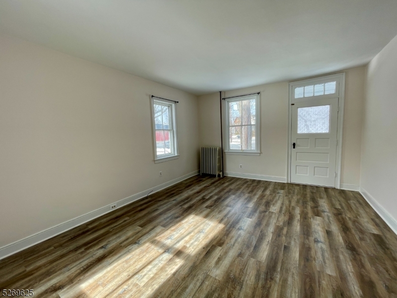 Belvidere Twp., NJ 07823,632 Third St