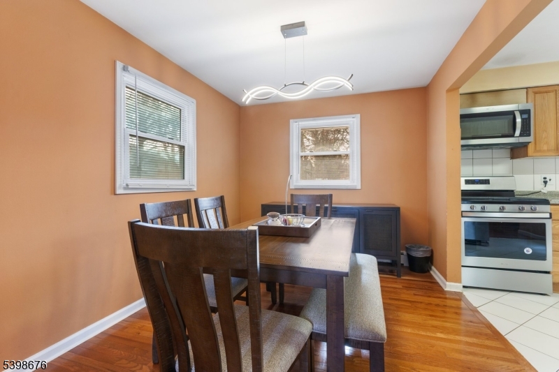 Woodbridge Twp., NJ 08830,65 Willow Ave