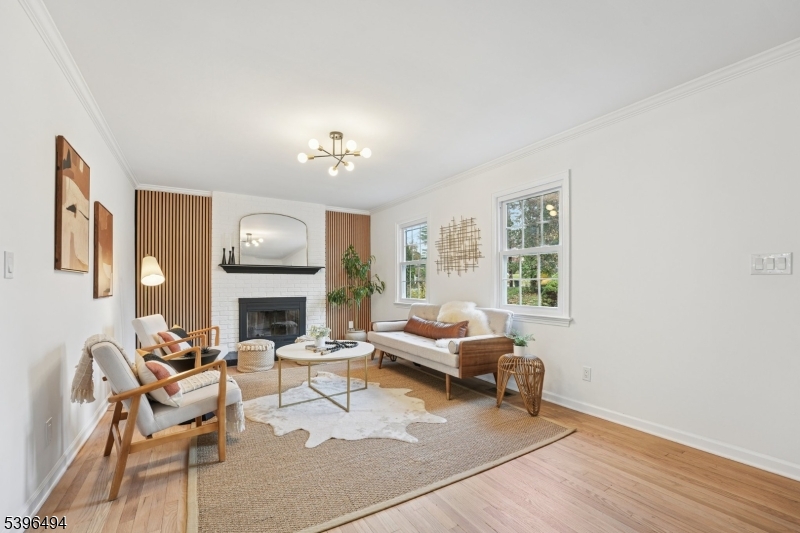 Florham Park Boro, NJ 07932,139 Ridgedale Ave