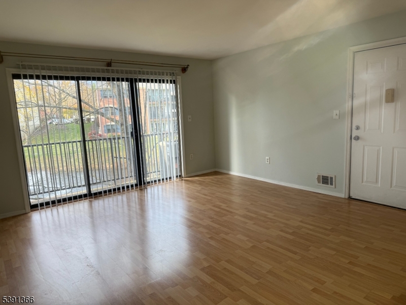 Bernards Twp., NJ 07920,122 Irving Pl