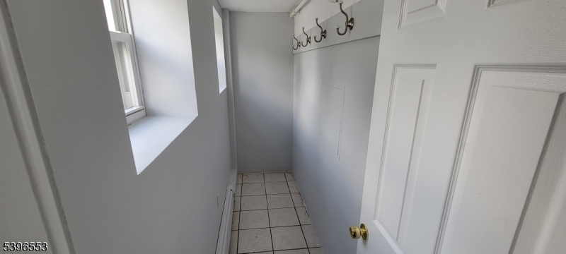 Wallington Boro, NJ 07057,104 Wallington Ave #1