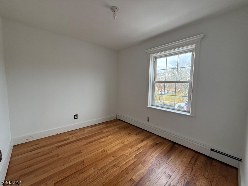 Morristown Town, NJ 07960,125 Morris St