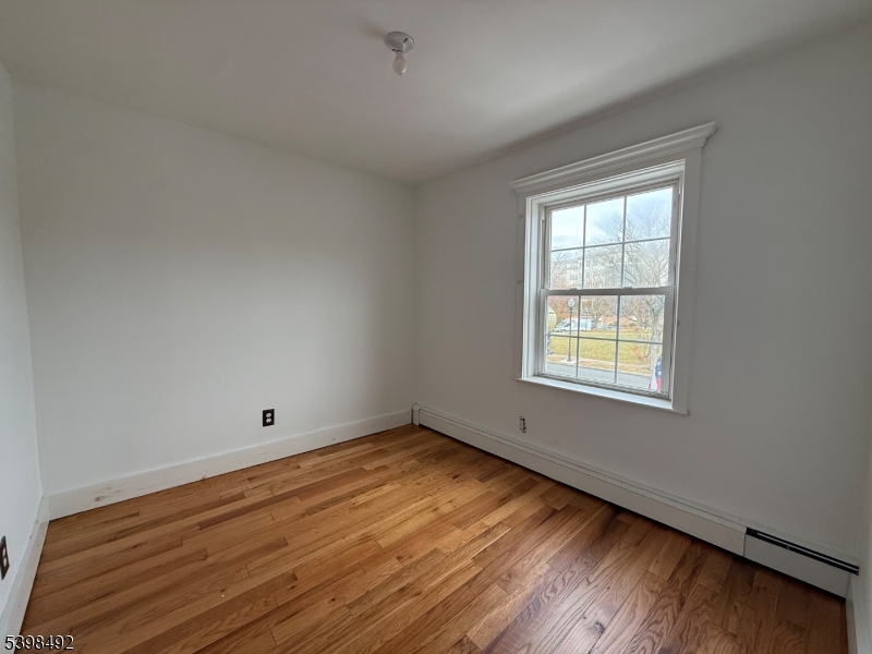 Morristown Town, NJ 07960,125 Morris St