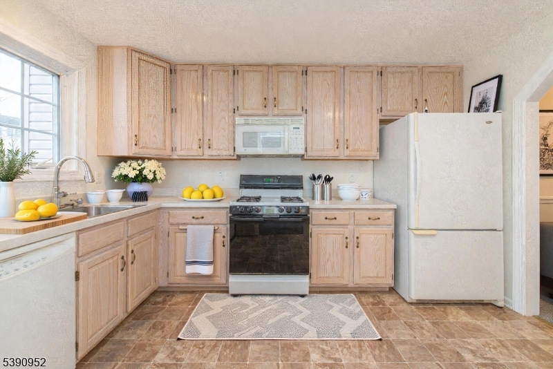 Caldwell Boro Twp., NJ 07006,105 Roseland Ave #1203