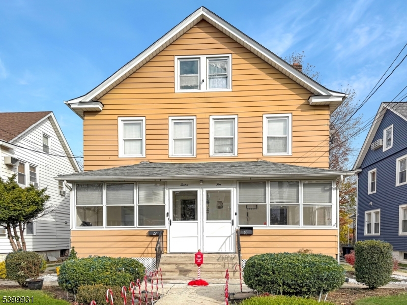 18 Guenther Pl, Passaic City, NJ 07055