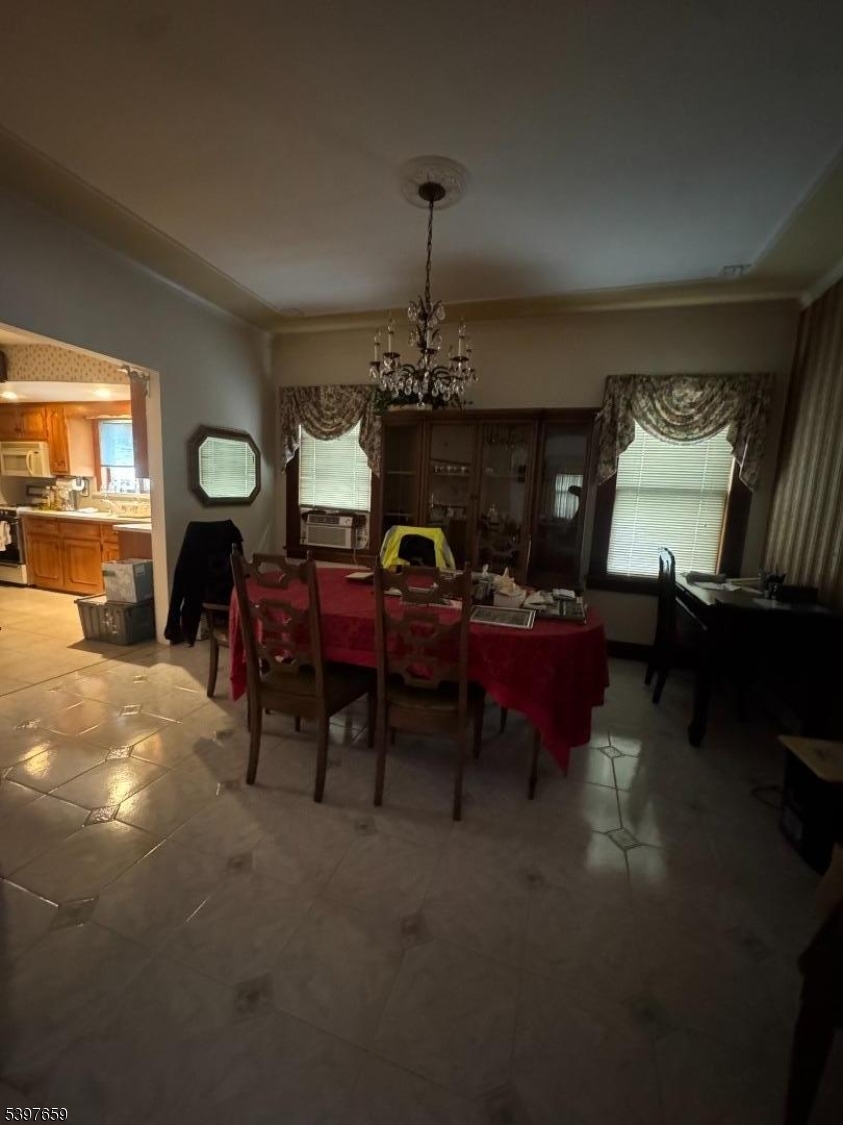 Clifton City, NJ 07013,124 Colfax Ave