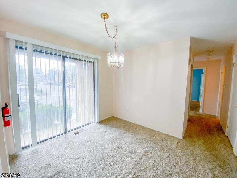 Middlesex Boro, NJ 08846,33B Foxhall