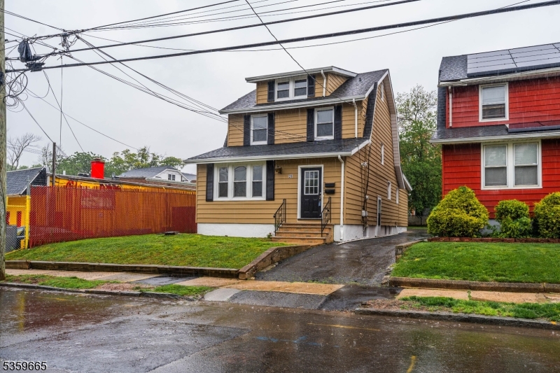 28 Beechwood Pl, Irvington Twp., NJ 07111