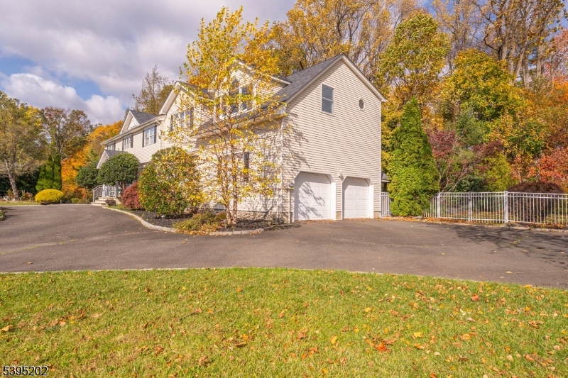 Scotch Plains Twp., NJ 07076,2 Unami Ln