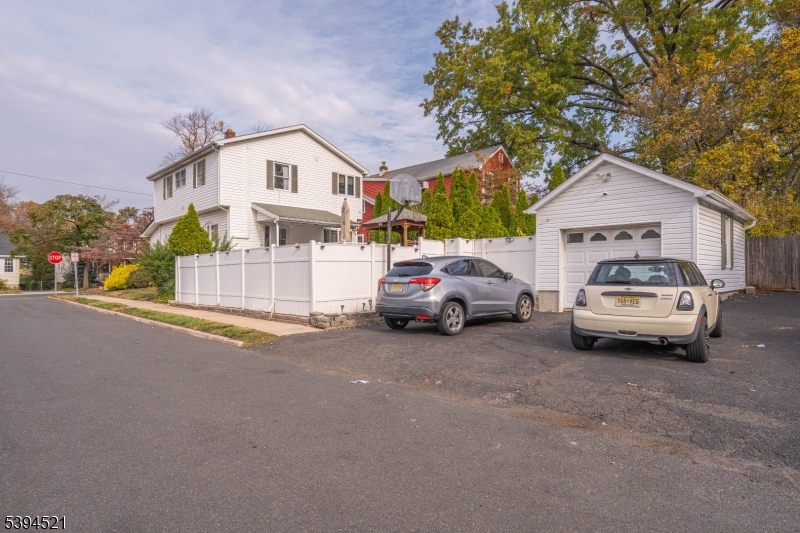 Cranford Twp., NJ 07016,27 Cranford Ter